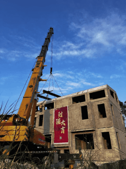 壹构家 UNIT 东子楼项目封顶，为建筑新时代注入新活力(图1)